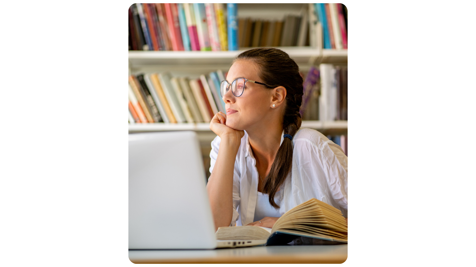 Student with laptop